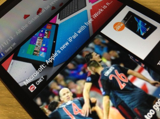 HTC One BlinkFeed close